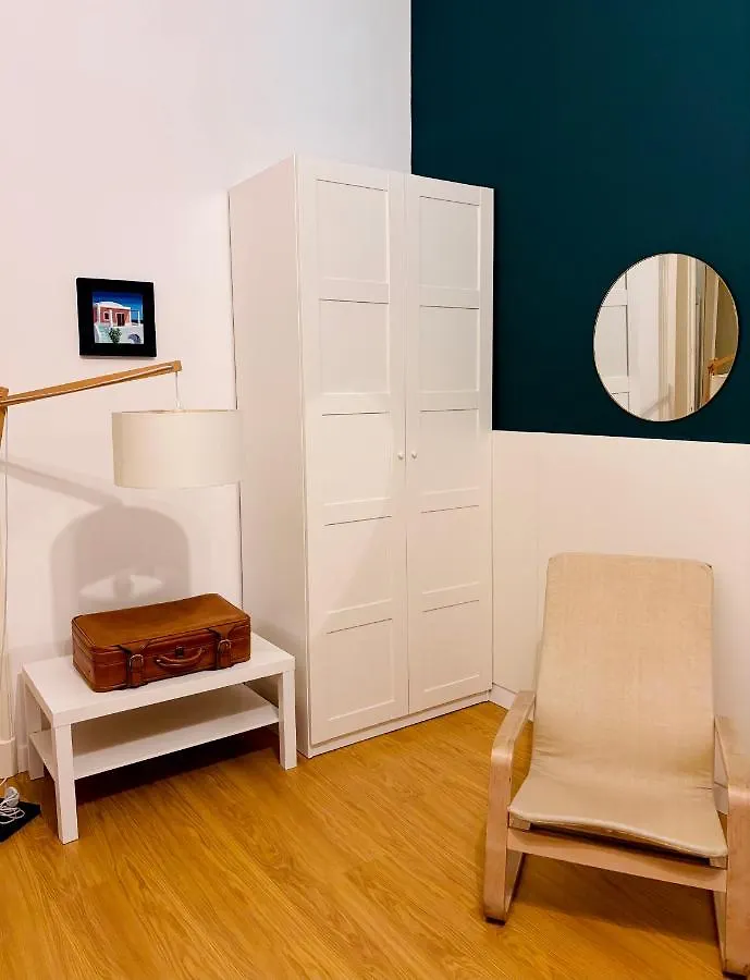 Art Studio 125 Napoli 0*,  İtalya
